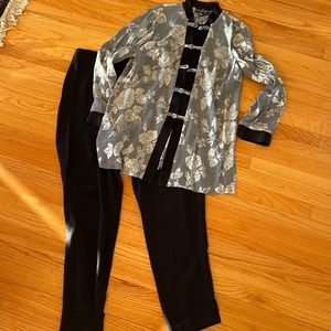 Metallic Asian inspired pants suit. Size 14. Carole Little